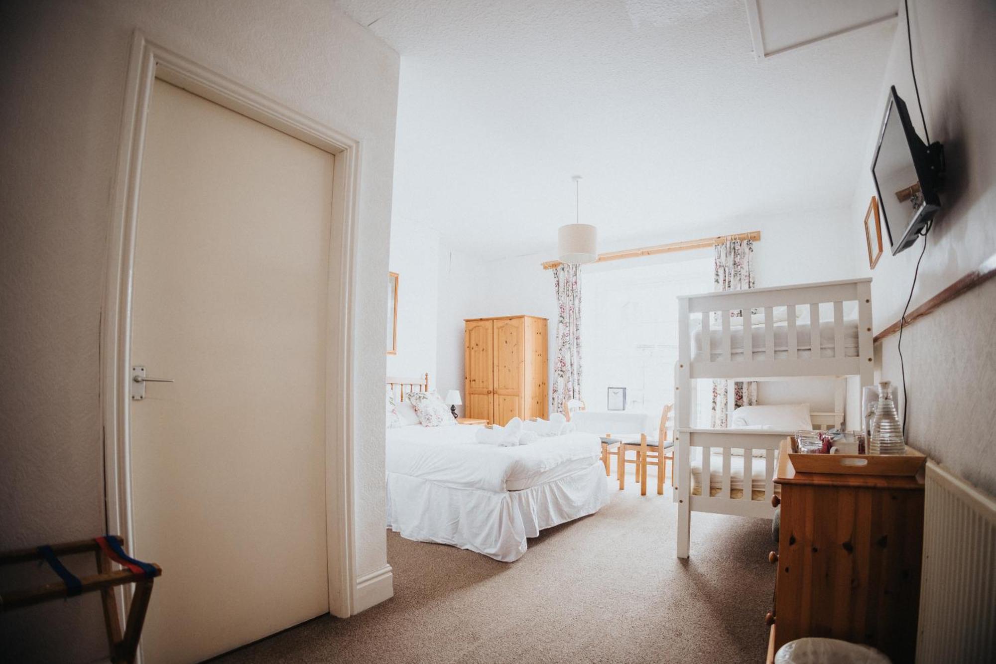 Y Pengwern Bed & Breakfast Ffestiniog Bagian luar foto