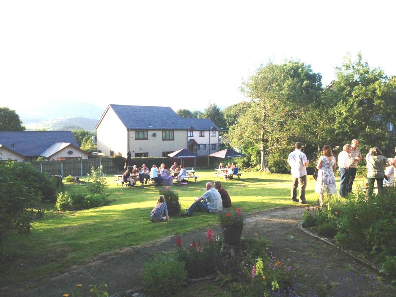 Y Pengwern Hotel Ffestiniog Bagian luar foto